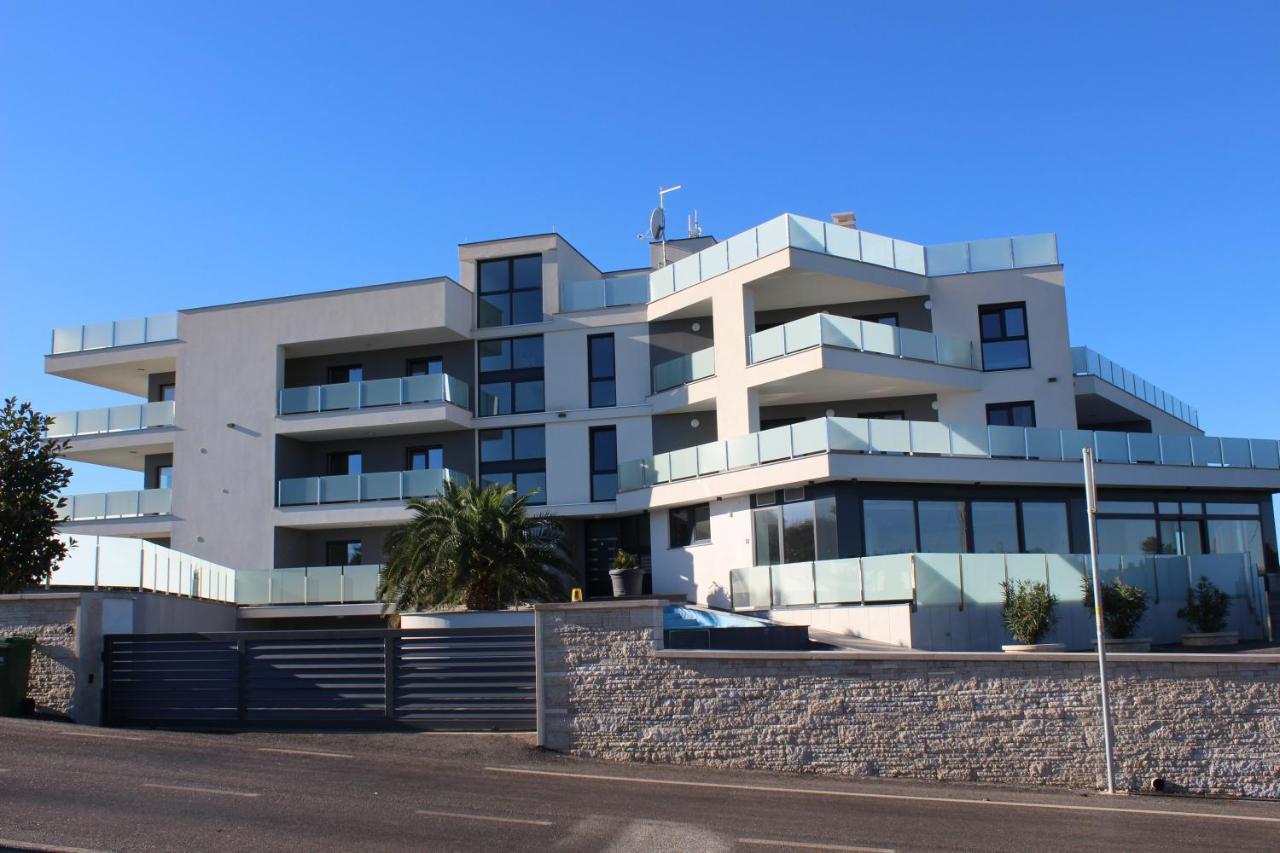 Apartmani Uwe Banjole Exteriör bild