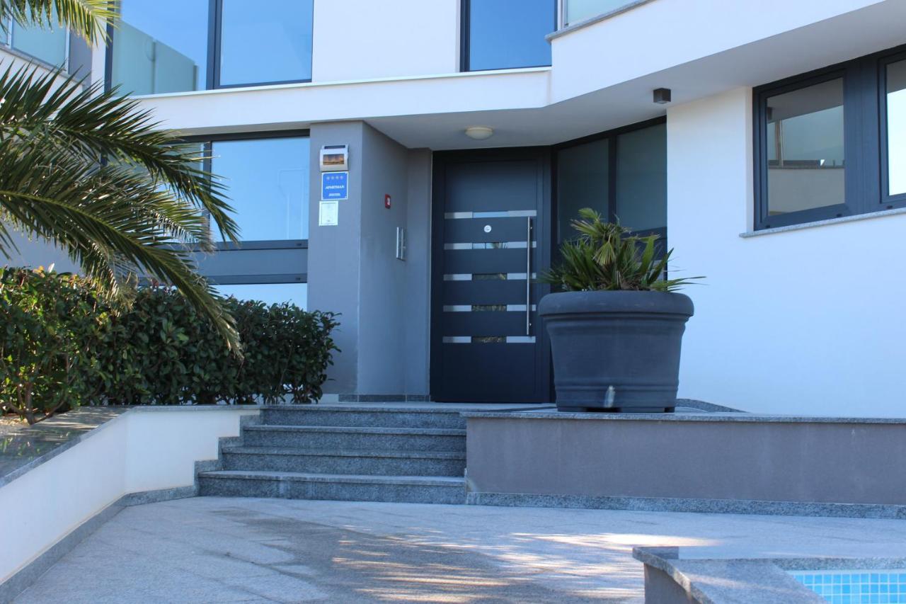 Apartmani Uwe Banjole Exteriör bild